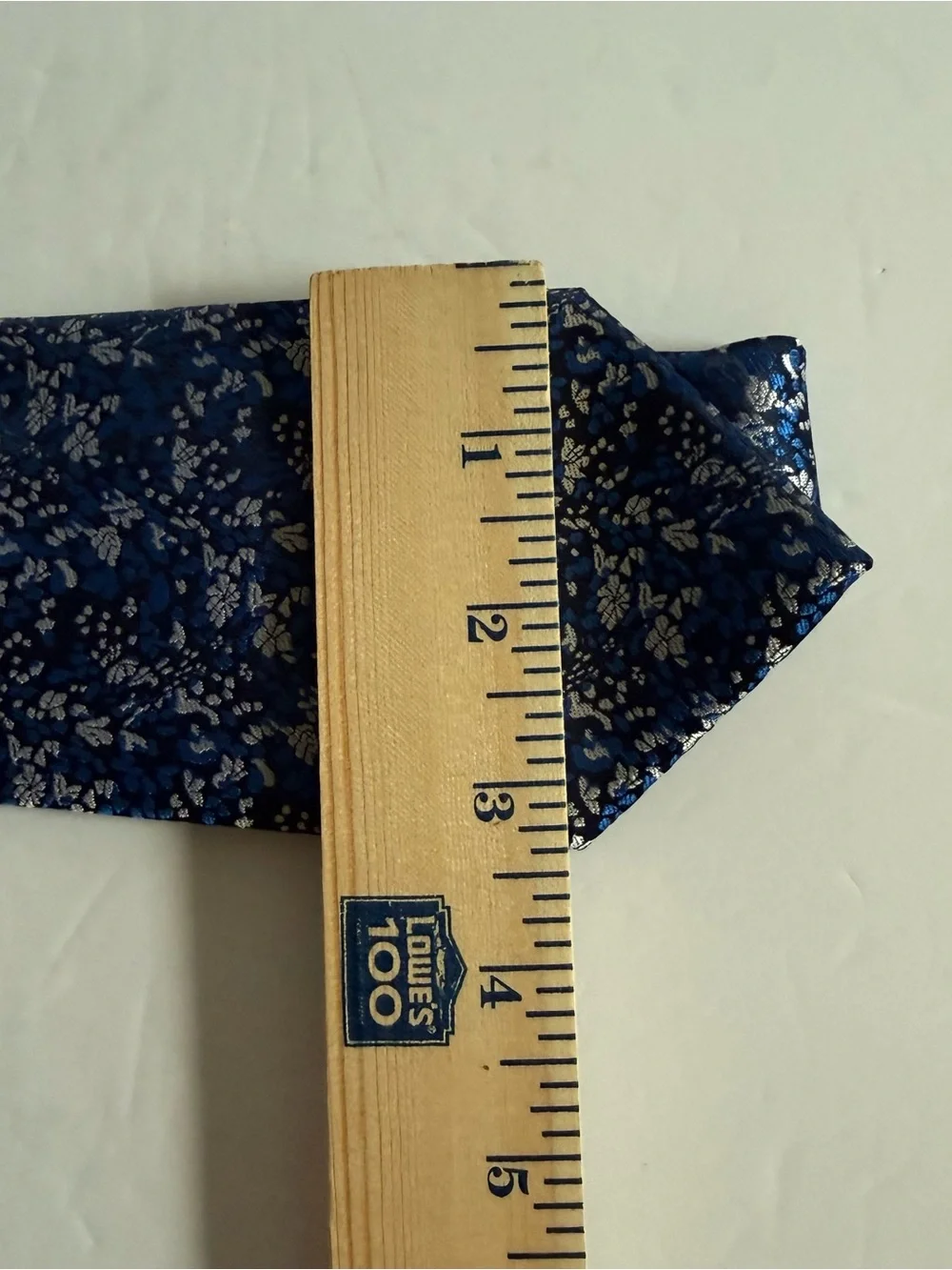 Men's Blue Floral Tie - Classic Pattern 100% Silk Handmade